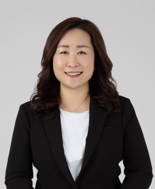Soon Won (May) Lee