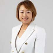 Stella Um