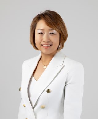 Stella Um