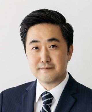 Andrew Suh